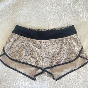 lululemon speed up shorts size 10